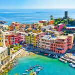6 Destinos Fascinantes en Arenas Doradas »